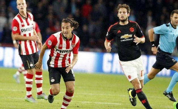 球防守中 球防守中